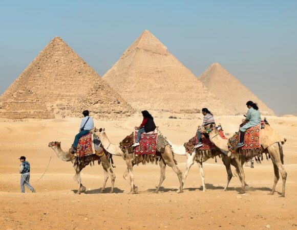 القاهرة 5 أيام 4 ليالي شخصين